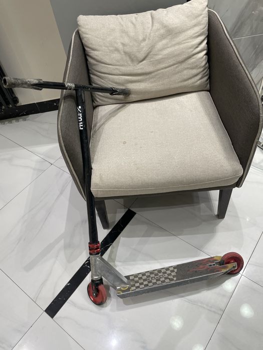 Продаю труюкавой самокат за дешева