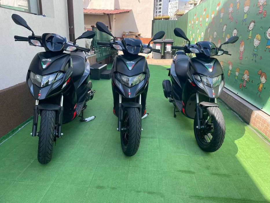 Inchiriez scutere si biciclete electrice livrari Tazz/Bolt/Glovo