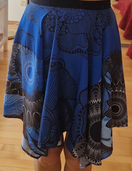 Fusta Desigual marimea S