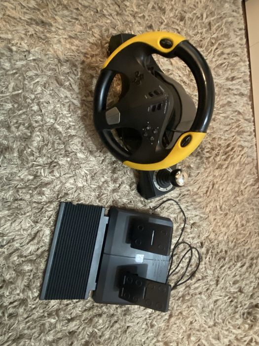 Vand volan de gaming myria