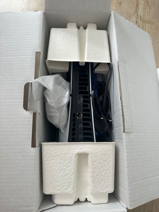 Плейстейшън  PS5