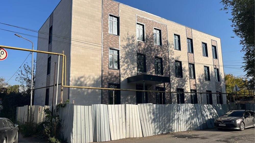 Продам здания 3 этажа и цоколь