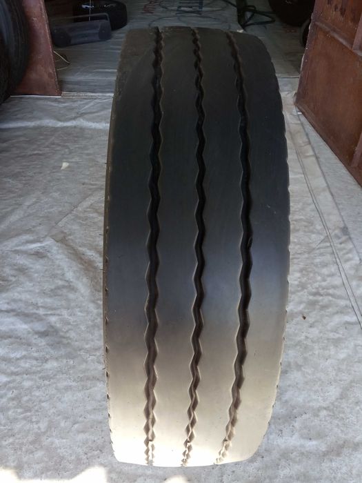 1 гума за ремарке 265/70R19.5 Bridgestone R-Trailer 001 143/141K FRT