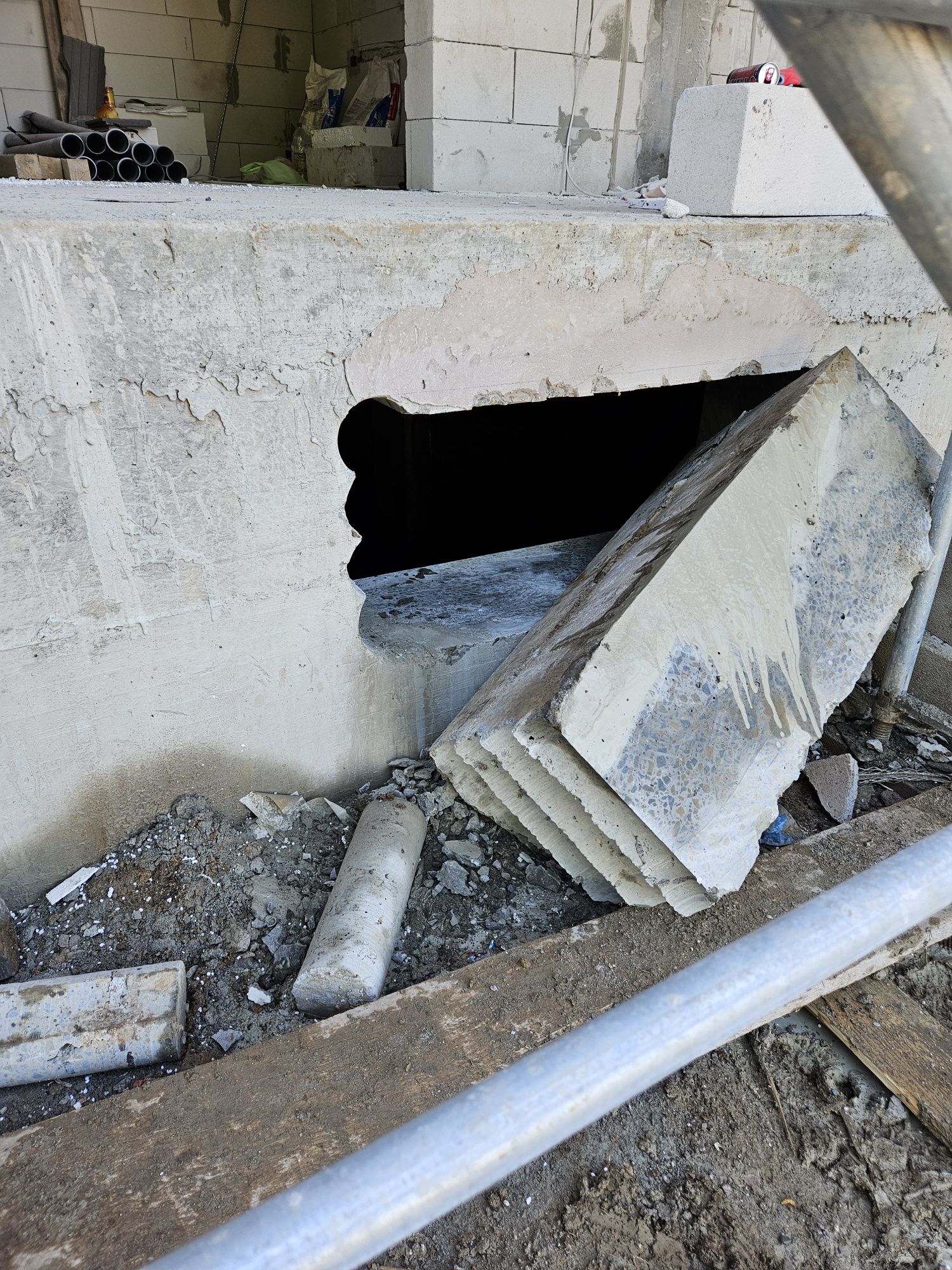 Taiere piconare Decupare sectionare demolare beton armat