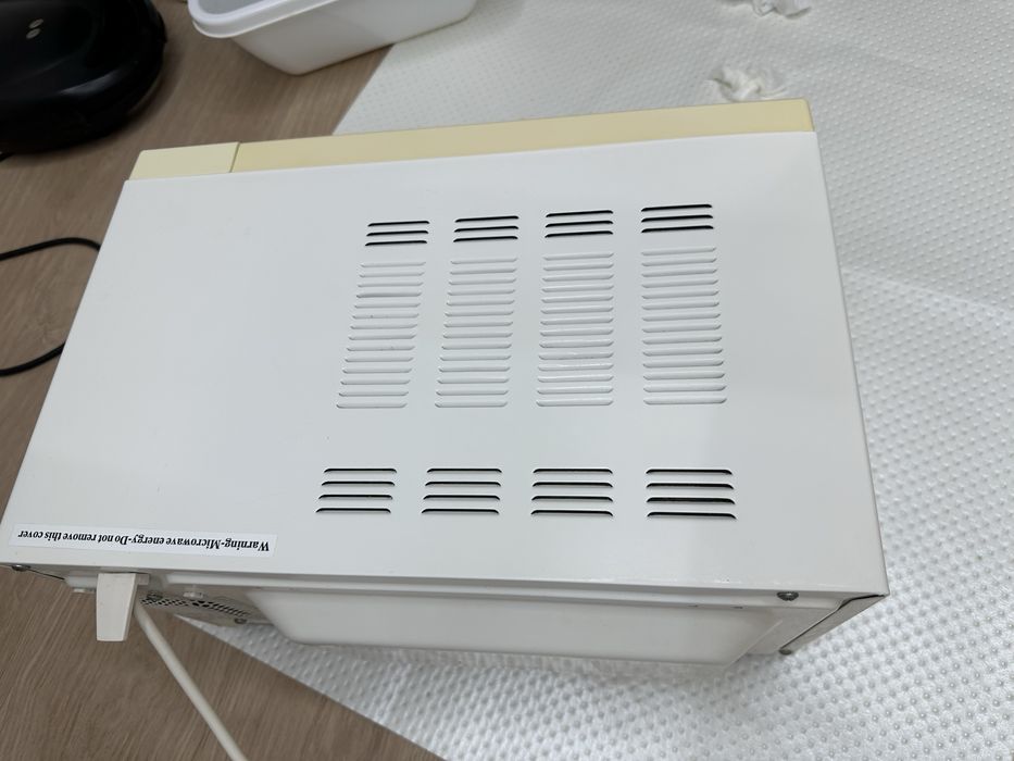 Продам микровалновку