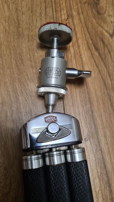 Trepied foto vintage Bilora + cap sferic Leitz Wetzlar