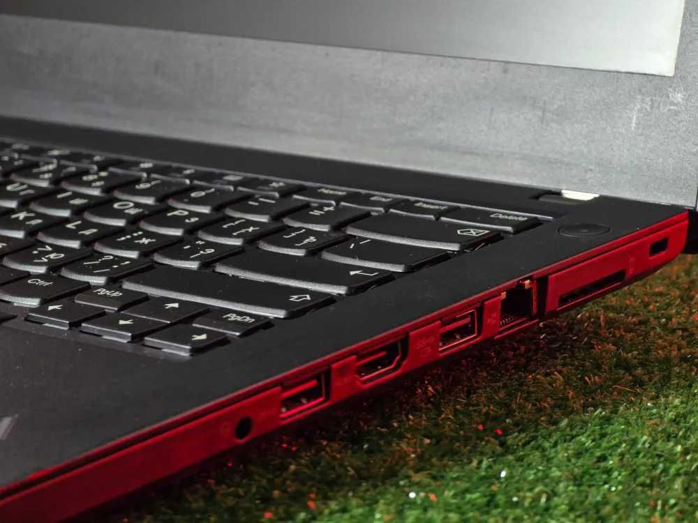 Lenovo ThinkPad T470,  CPU i5-7300U, RAM 8.0 Gb, 256 Gb SSD