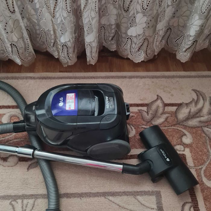 Пылесос lG мощный