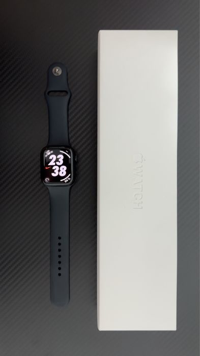Apple Watch Series 8 - 45mm Midnight - GPS -