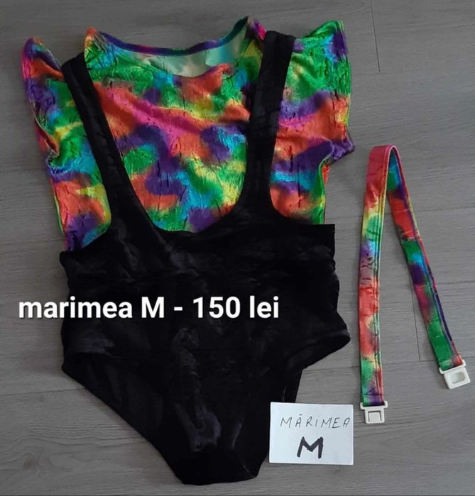 Costume de dans sportiv și gimnastica