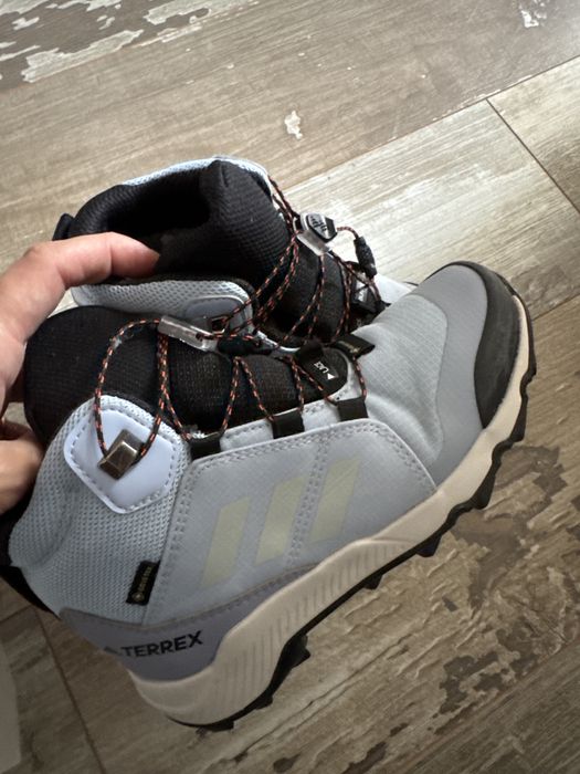 Детски боти Adidas Terrex MID GTX K