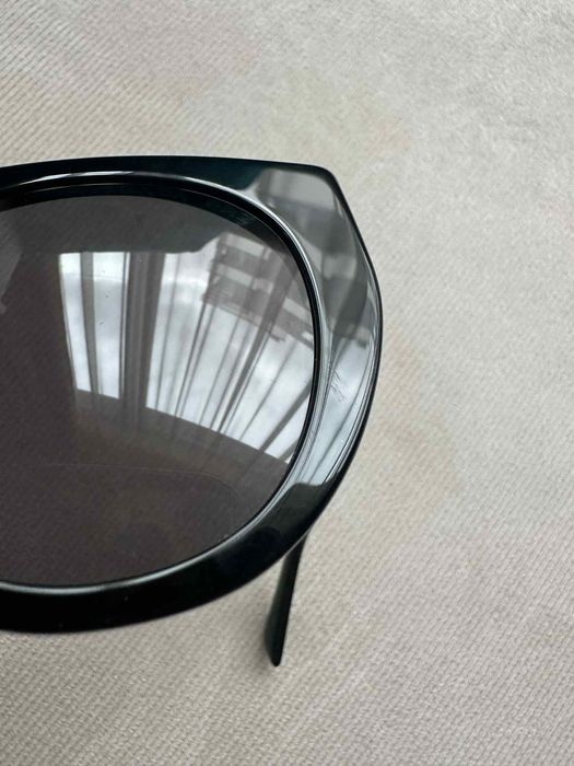 Слънчеви очила Prada