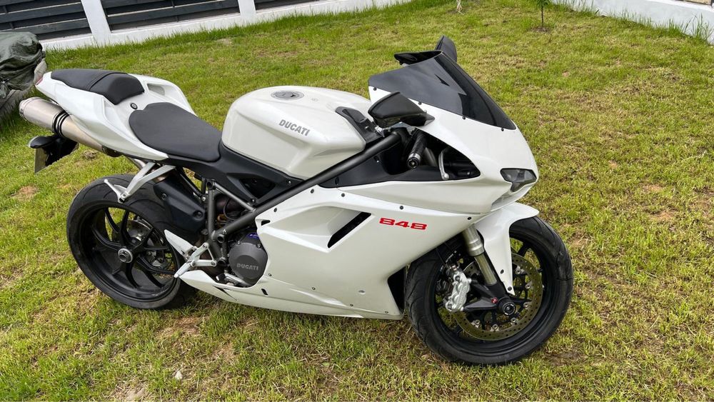 DUCATI 848 in stare foarte buna