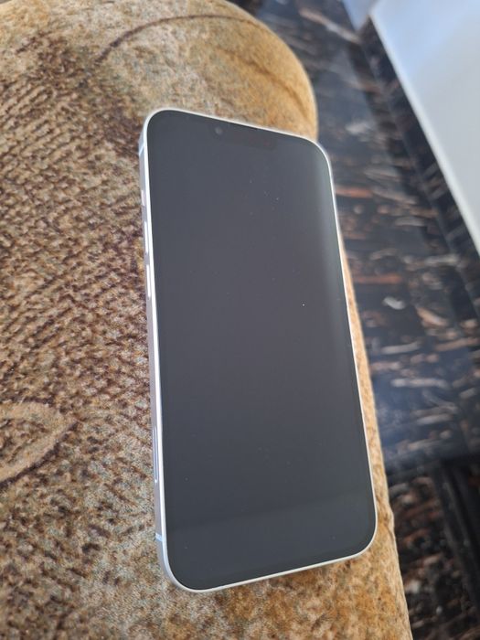 Iphone 13  100% baterie