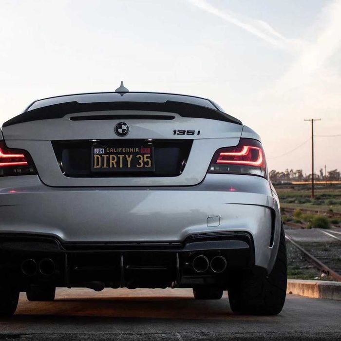 Eleron Codita Lip Portbagaj BMW Seria 1 E82 Model M4