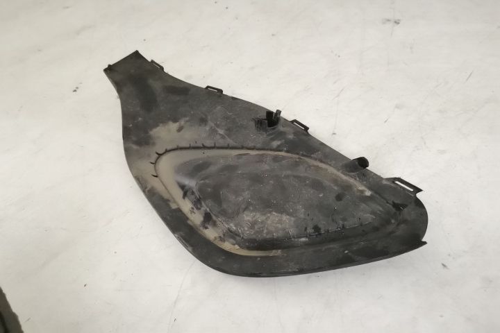 Grila Proiector Laterala Dreapta Originala Cu Senzor In Stare Buna Mer