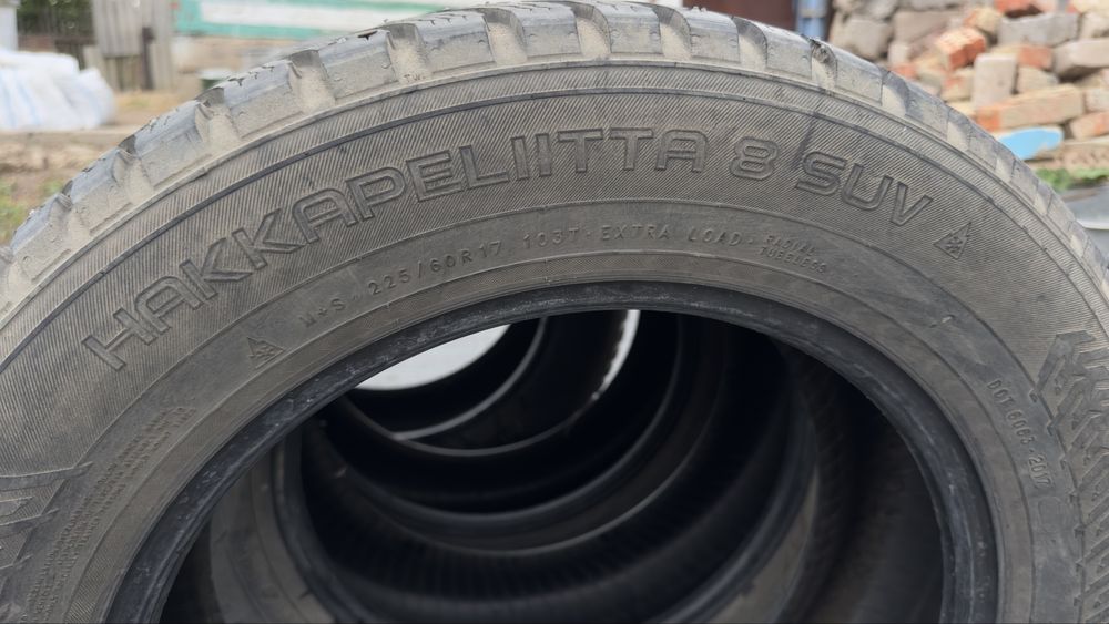 Продам комплект автошин