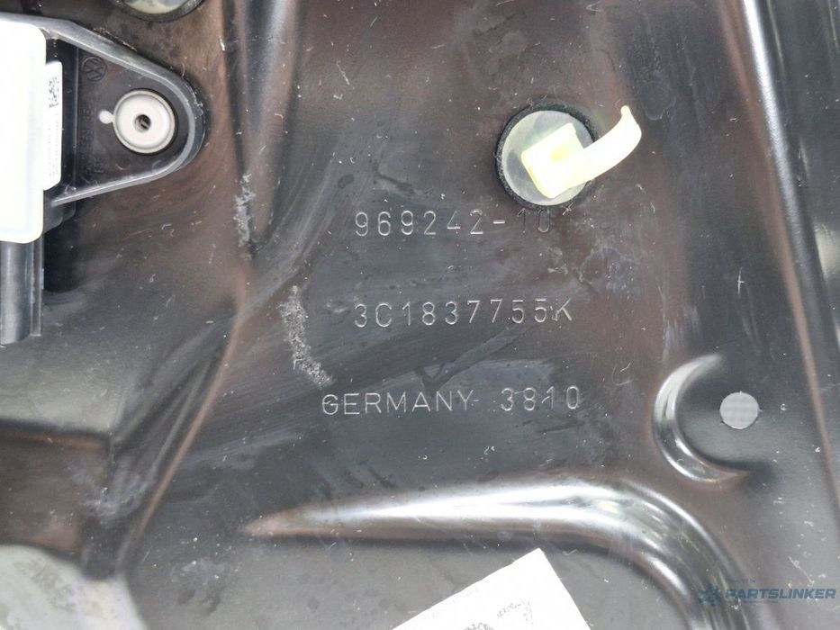 Macara geam stanga fata VOLKSWAGEN PASSAT Variant 3C5 2005 - 20111.6 TDI CAYC 3C1837755K