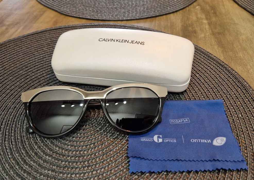 Унисекс слънчеви очила Calvin Klein Jeans