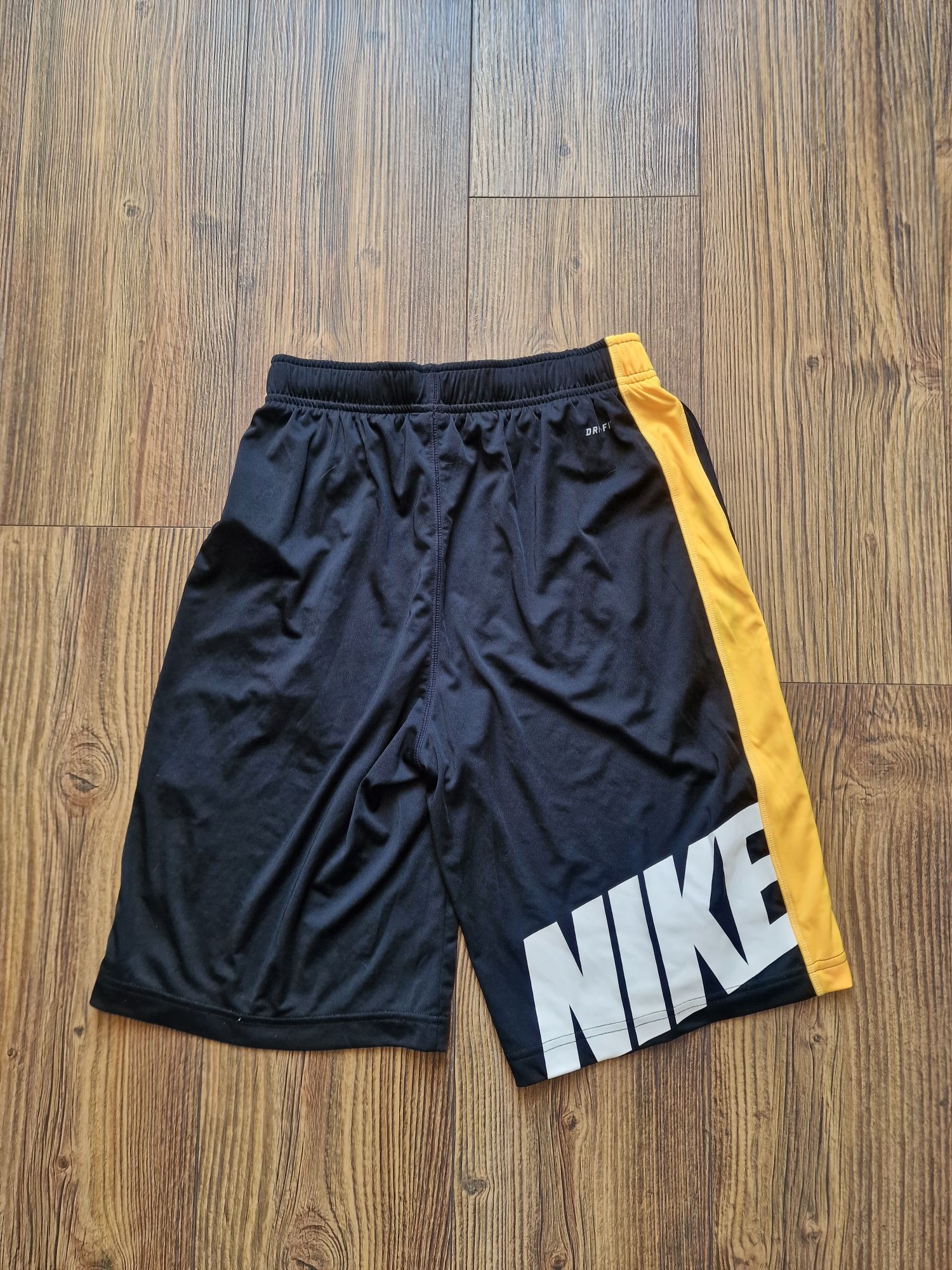 Страхотни мъжки къси шорти NIKE MERCURIAL , размер S