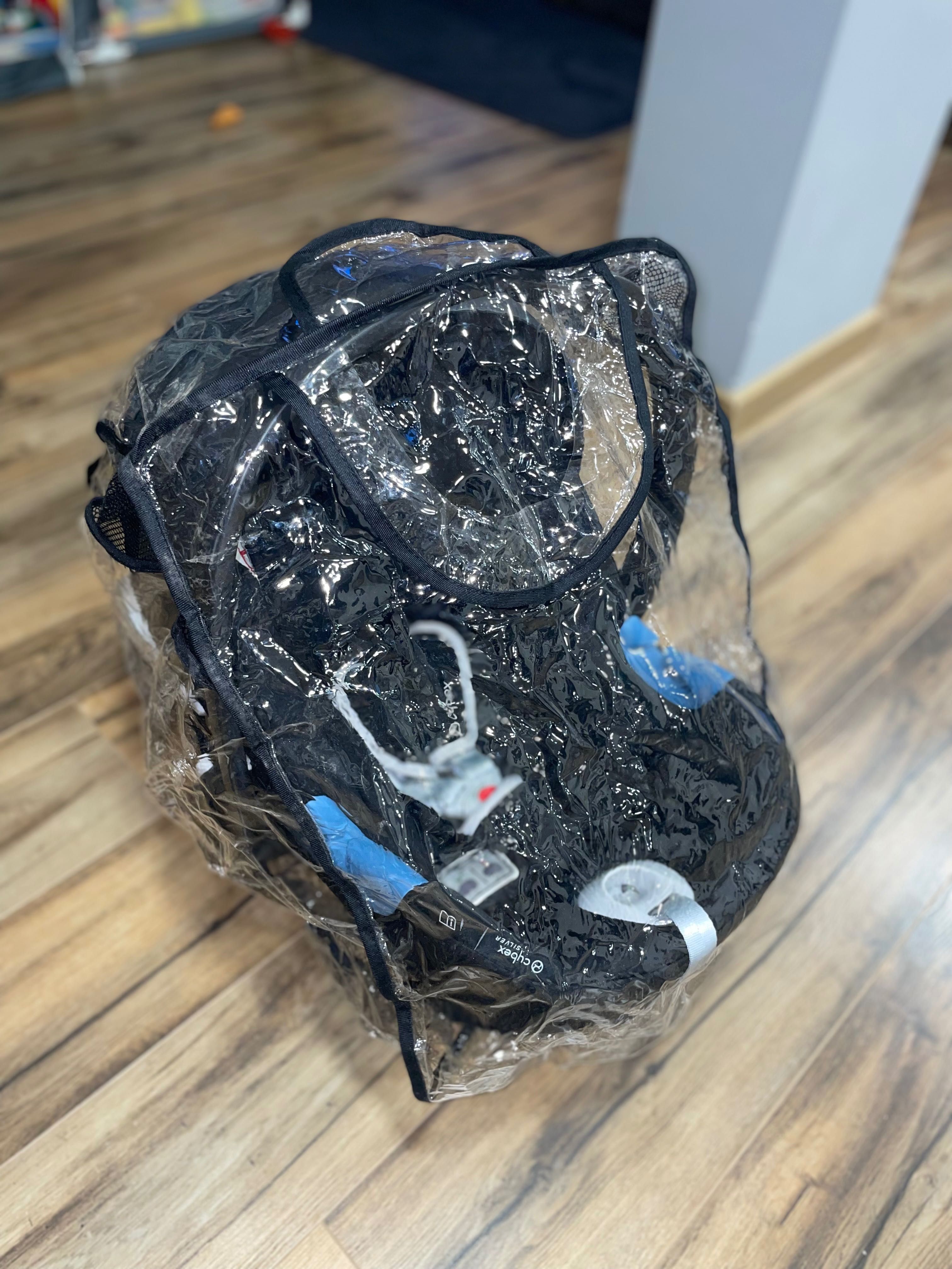 Кош за кола Cybex с подарък дъждобран