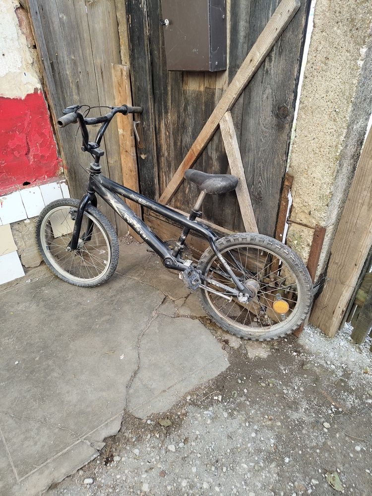 Bicicletă BMX  in stare de functionare