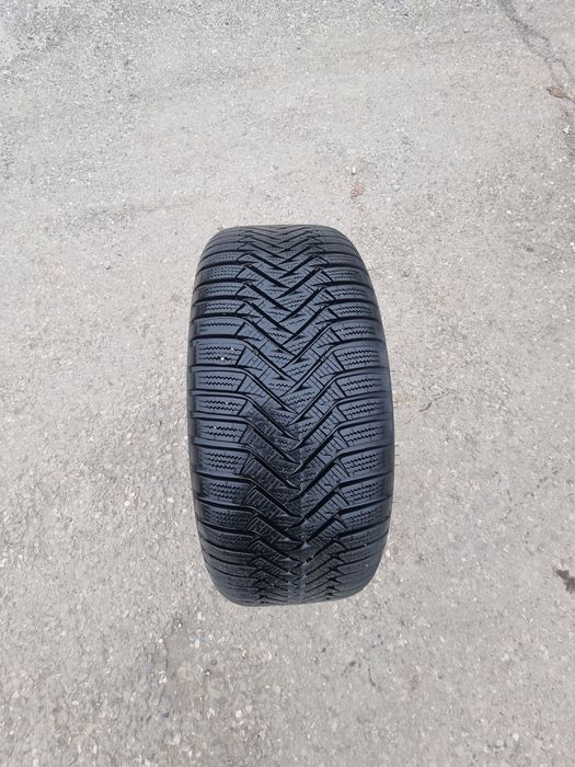 Vând set anvelope cu jante aliaj