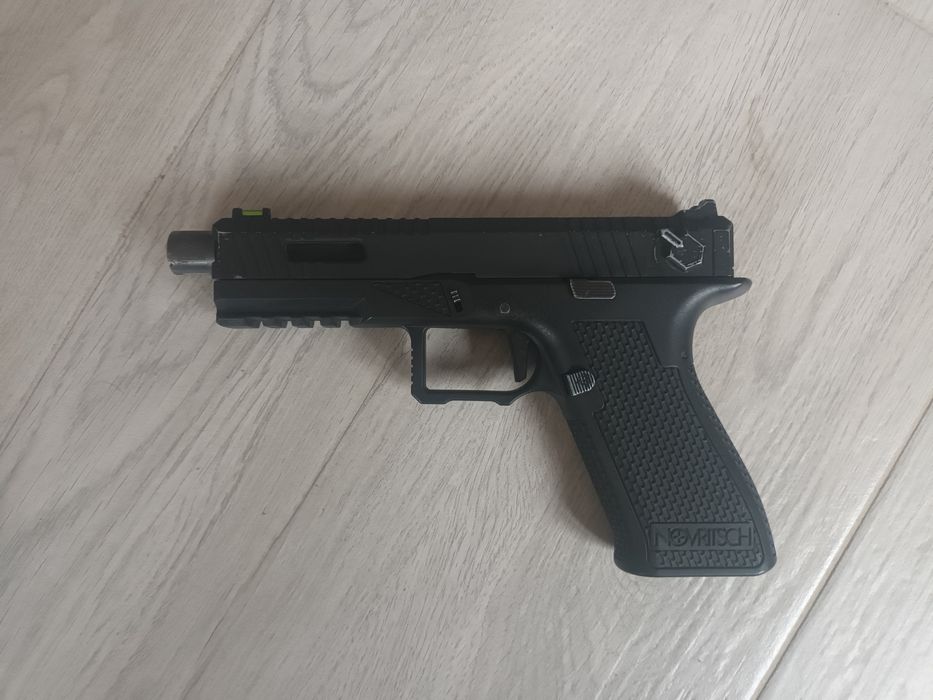 Vand replica SSP18 + consumabile/accesoriii airsoft