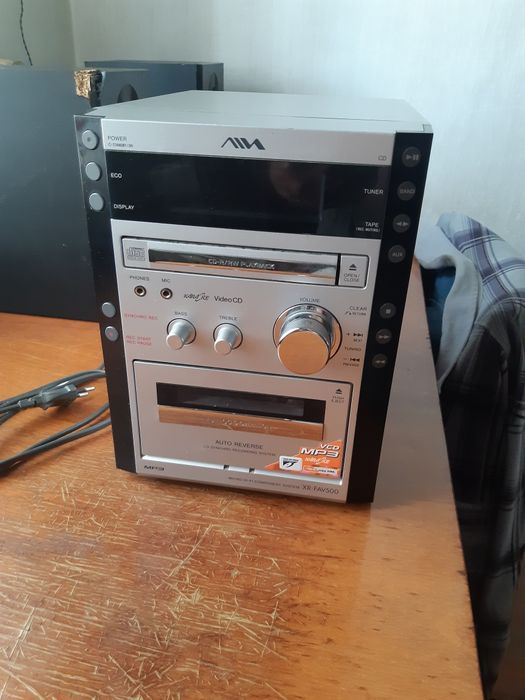 Музцентр Aiwa и Samsung