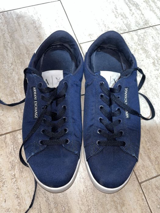 Оригинални маратонки Armani Exchange, размер 43