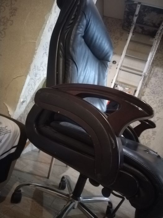 Кресло офисное или можно использовать как игровое ...