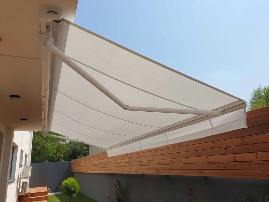 Cand copertina retractabila manuala