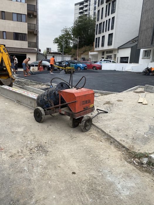 Asfaltare curti, drumuri, asfalt trotuar, parcari, reparatii asfalt