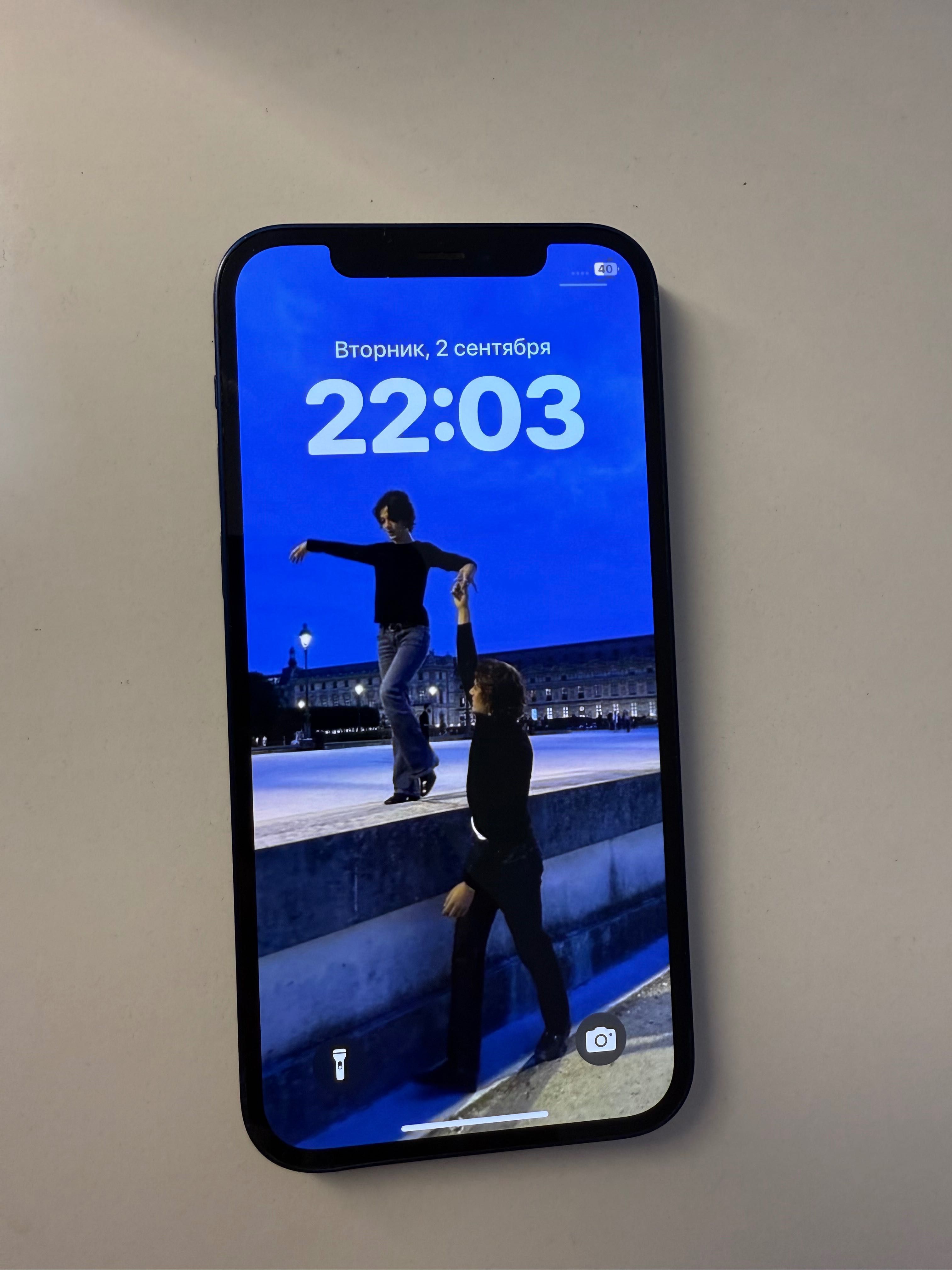 Срочно продаётся iPhone 12, Blue, 64GB (California)Б/У