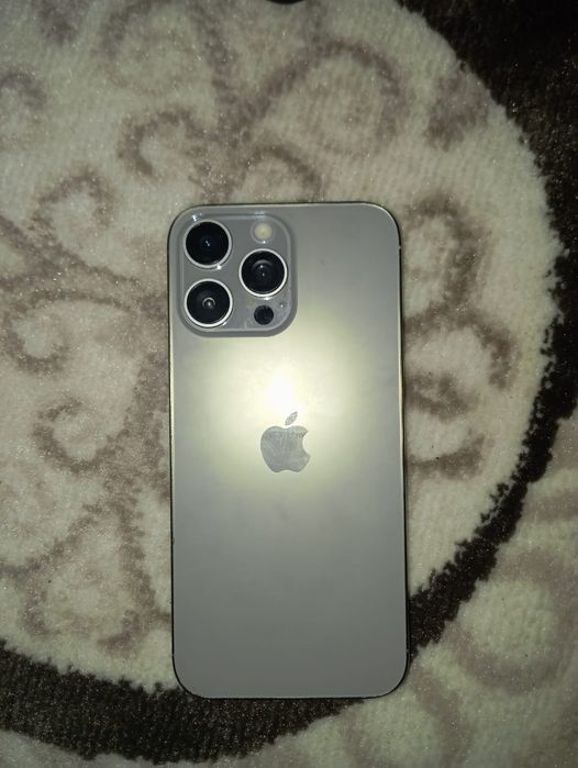 Продам Айфон 16про макс (на андройде)