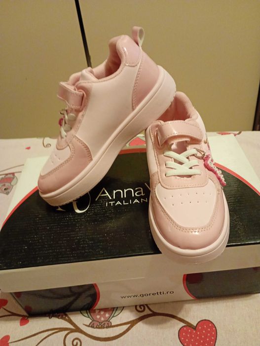 Adidași Barbie nr.29