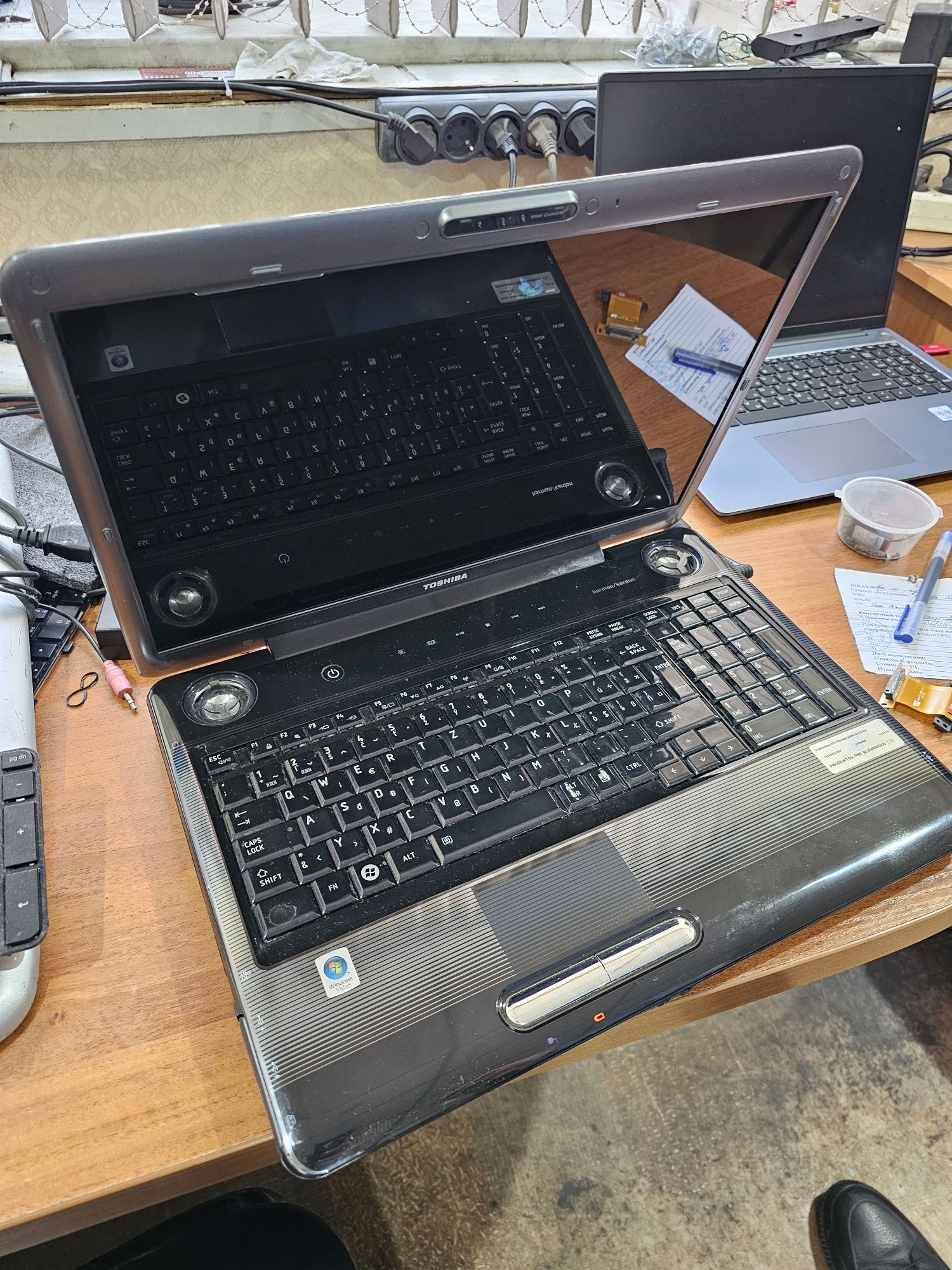 Продаётся ноутбук Toshiba