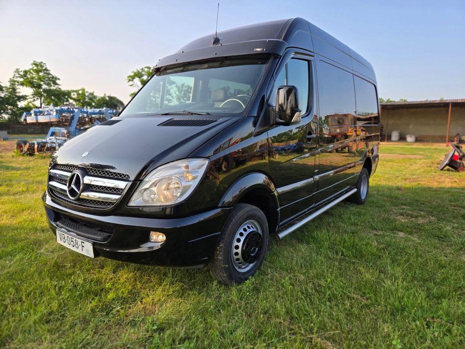 Mercedes Sprinter 519 Model 3.0 190 cai  3.5 t