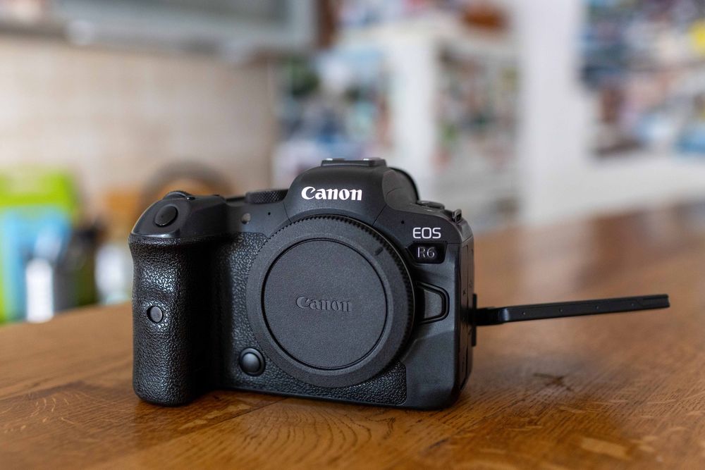 Se vinde Canon R6 - 202689 cadre