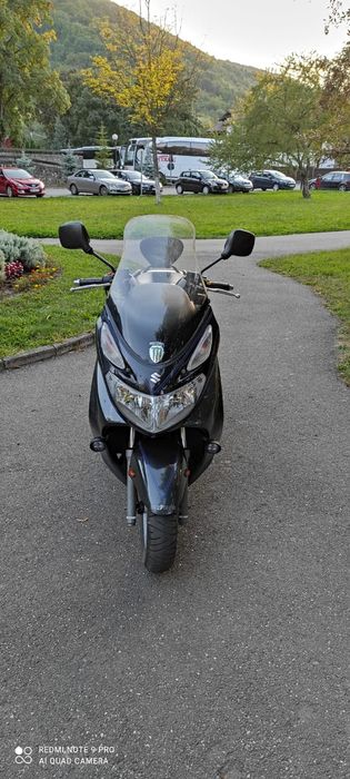 Vând Suzuki Burgman 150