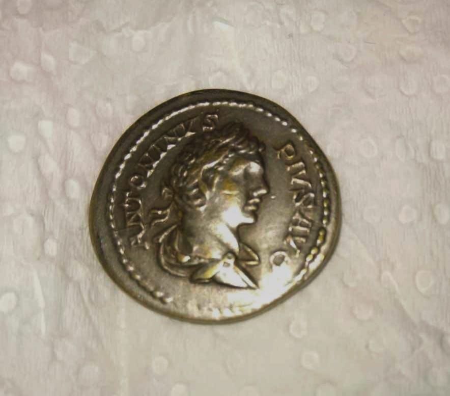 Vand monezi De colectie anul 2002  si moneda antica romane