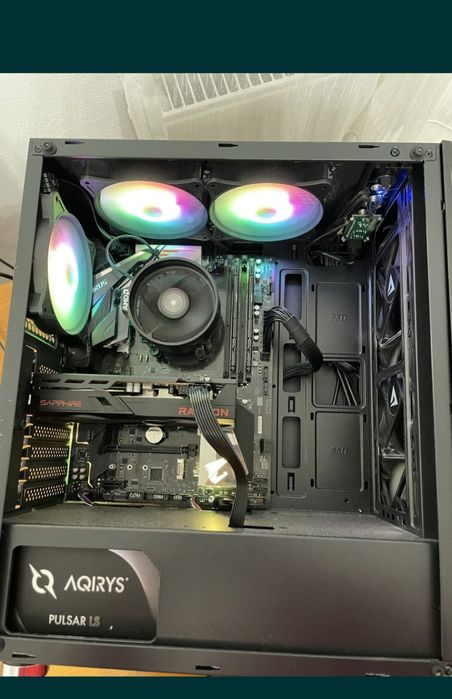 Vând calculator gaming mid-range+monitor si periferice
