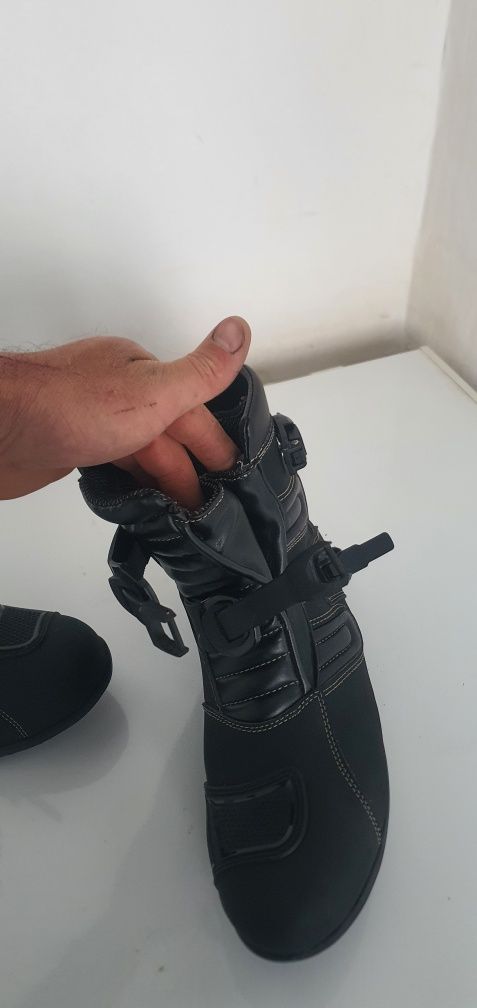 Vând ghete moto , PROFIRST
