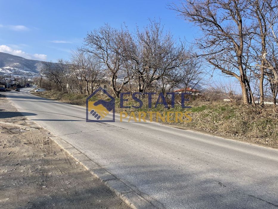 Парцел в Пловдив, област-с.Брестник площ 3600 цена 288000