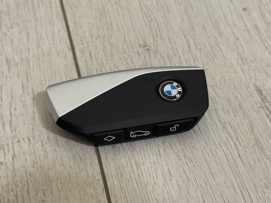 Cheie BMW originala 2022-Prezent+ Cip Scriere