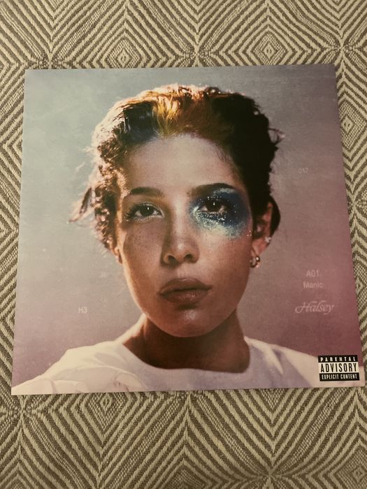 Manic halsey clear vinyl