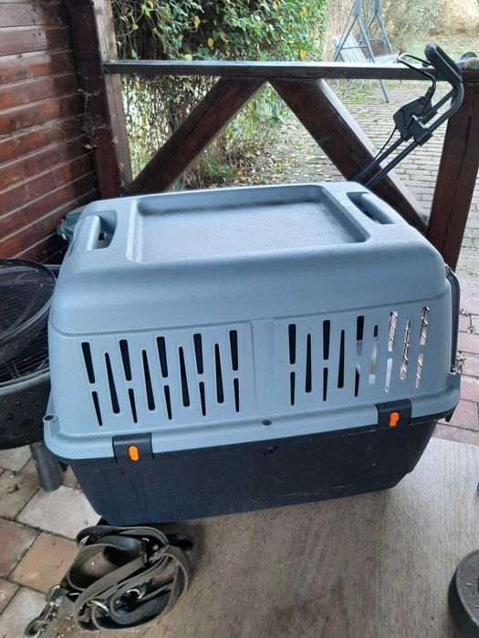 Cusca transport catei talie mica sau medie