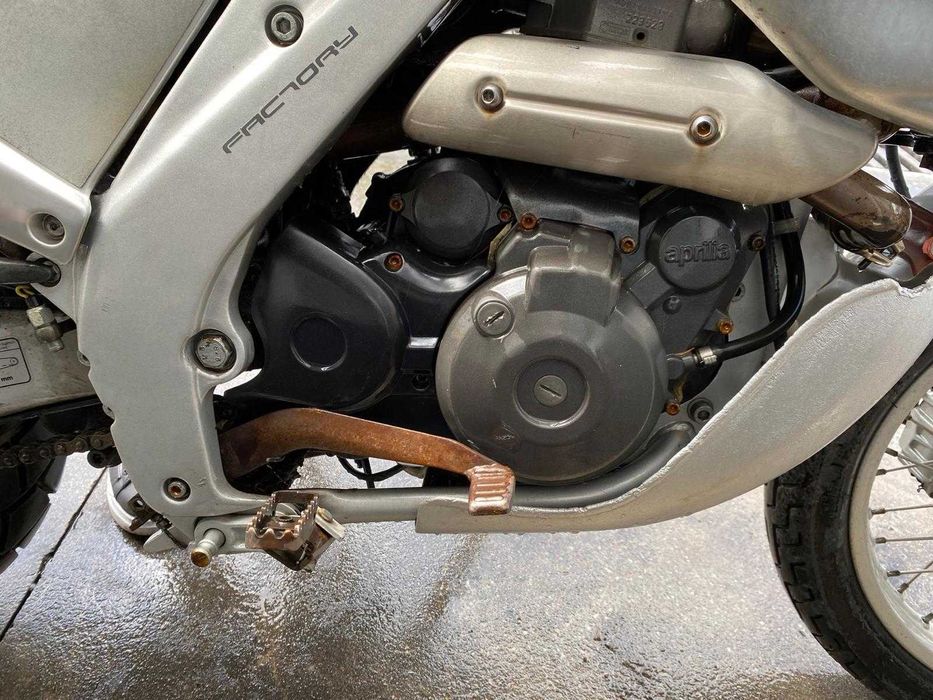DEZMEMBREZ Aprilia Pegaso 650i Motor Far Carene Sa Parbriz Carburator