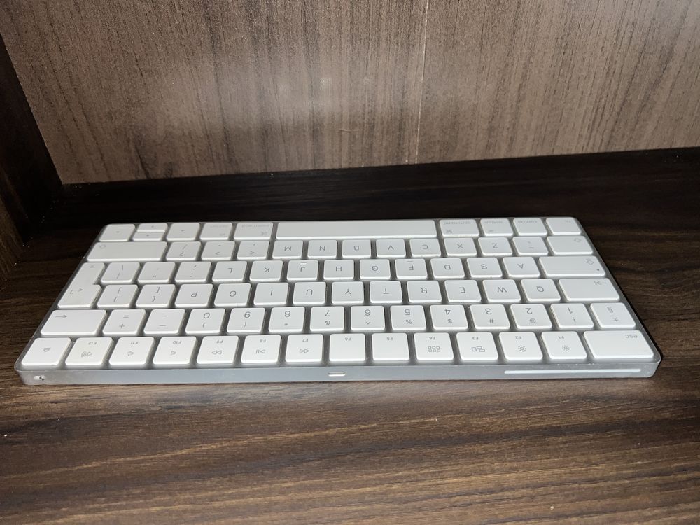 Apple Magic Keyboard A1644