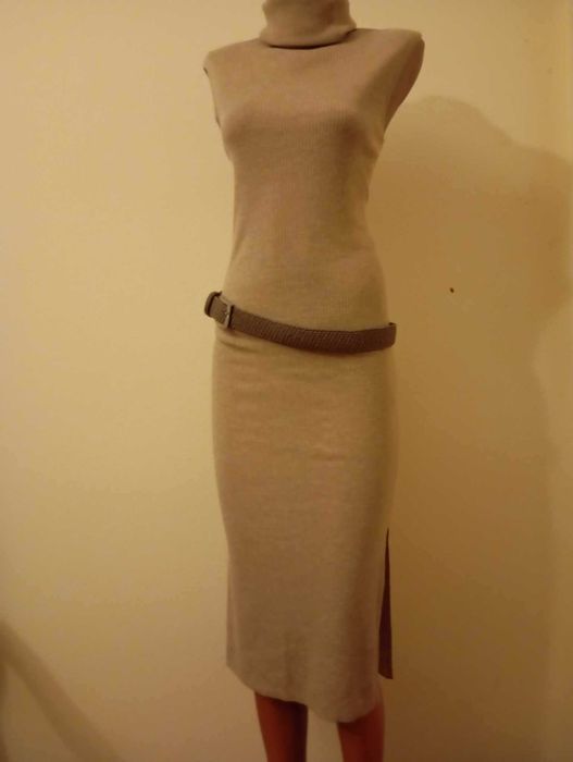 Fusta rosie lana vergina Pierre Cardin NOUA,rochie MNG, compleuAg